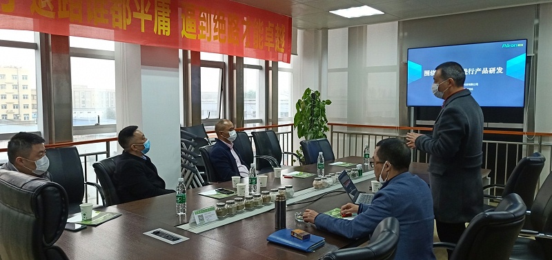 考察交流现场