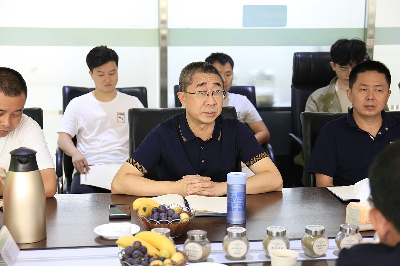新起点 再出发！四川爱隆网络营销总结展望大会顺利召开