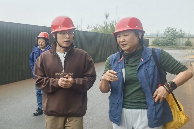 农业农村部高祥照专家团队考察四川爱隆